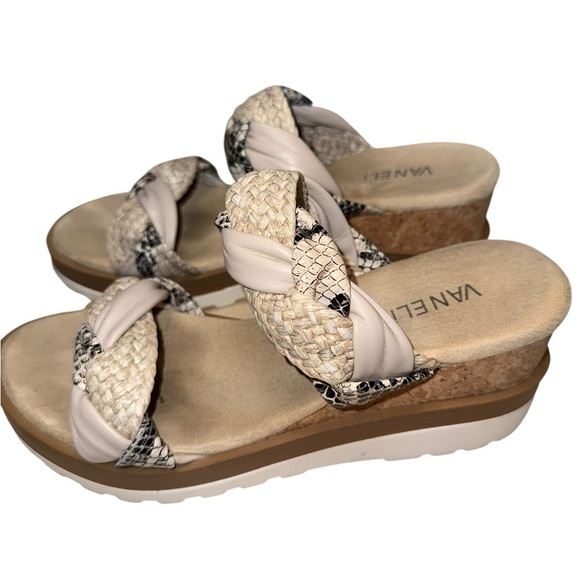 Vaneli® Chelsa Leather Cutout Slide Sandals – Size 8.5 - Picture 3 of 8